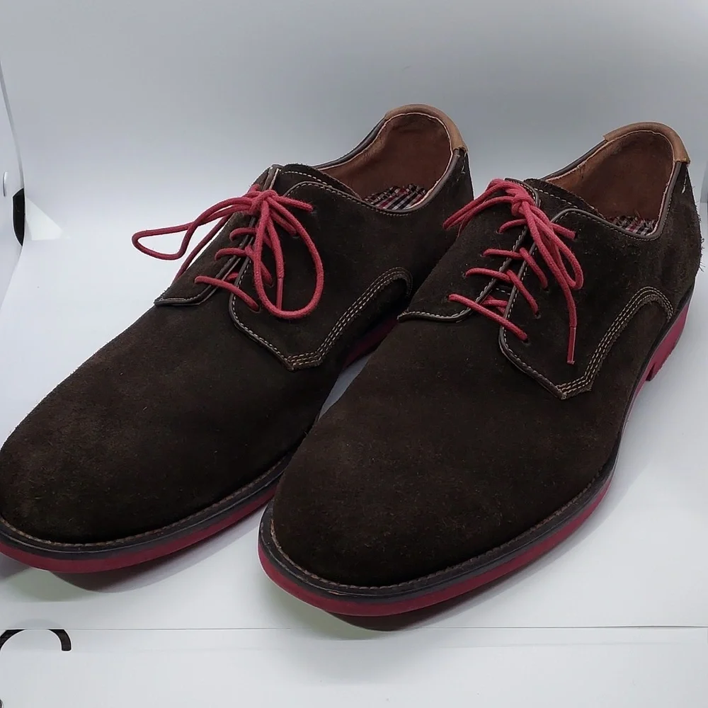 Men's Brown Suede Derby Shoes with Red Accents